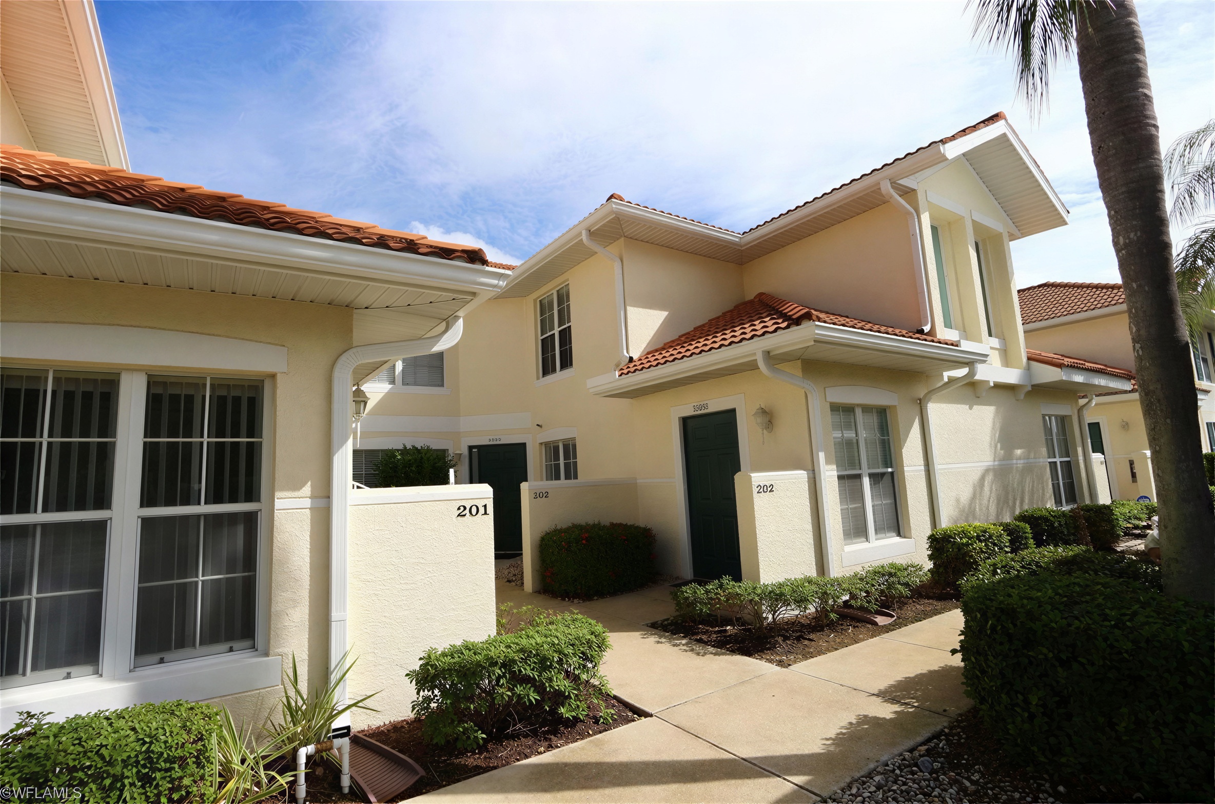 4970 Deerfield Way #202 — interior