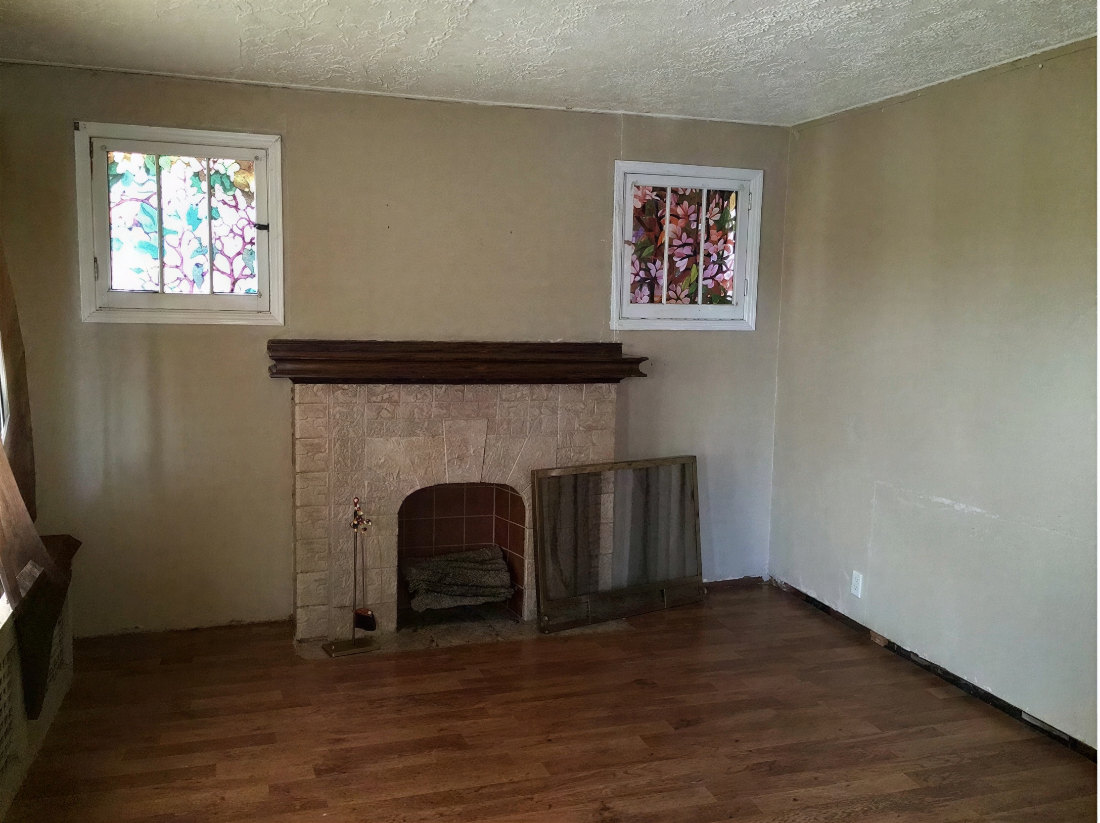 1814 Tacoma Ave — interior
