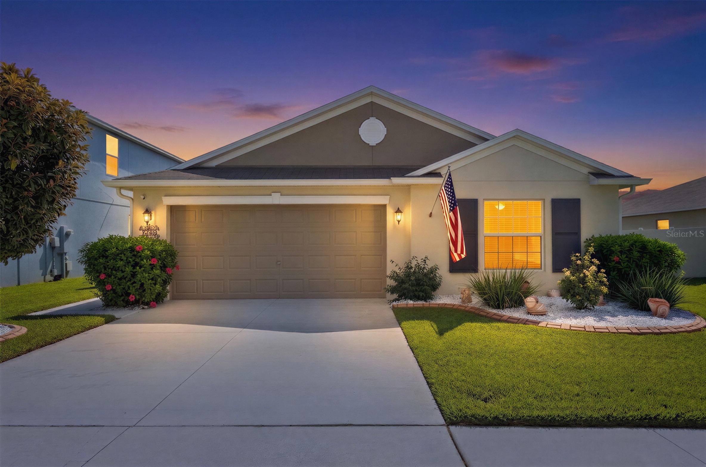 1749 BROAD WINGED HAWK DRIVE — interior