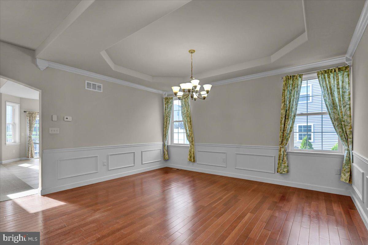 1004 Helm Ln — photo 6