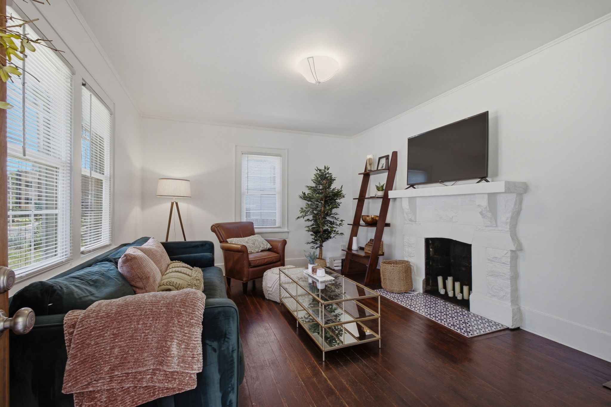 1215 N 7th St — photo 3