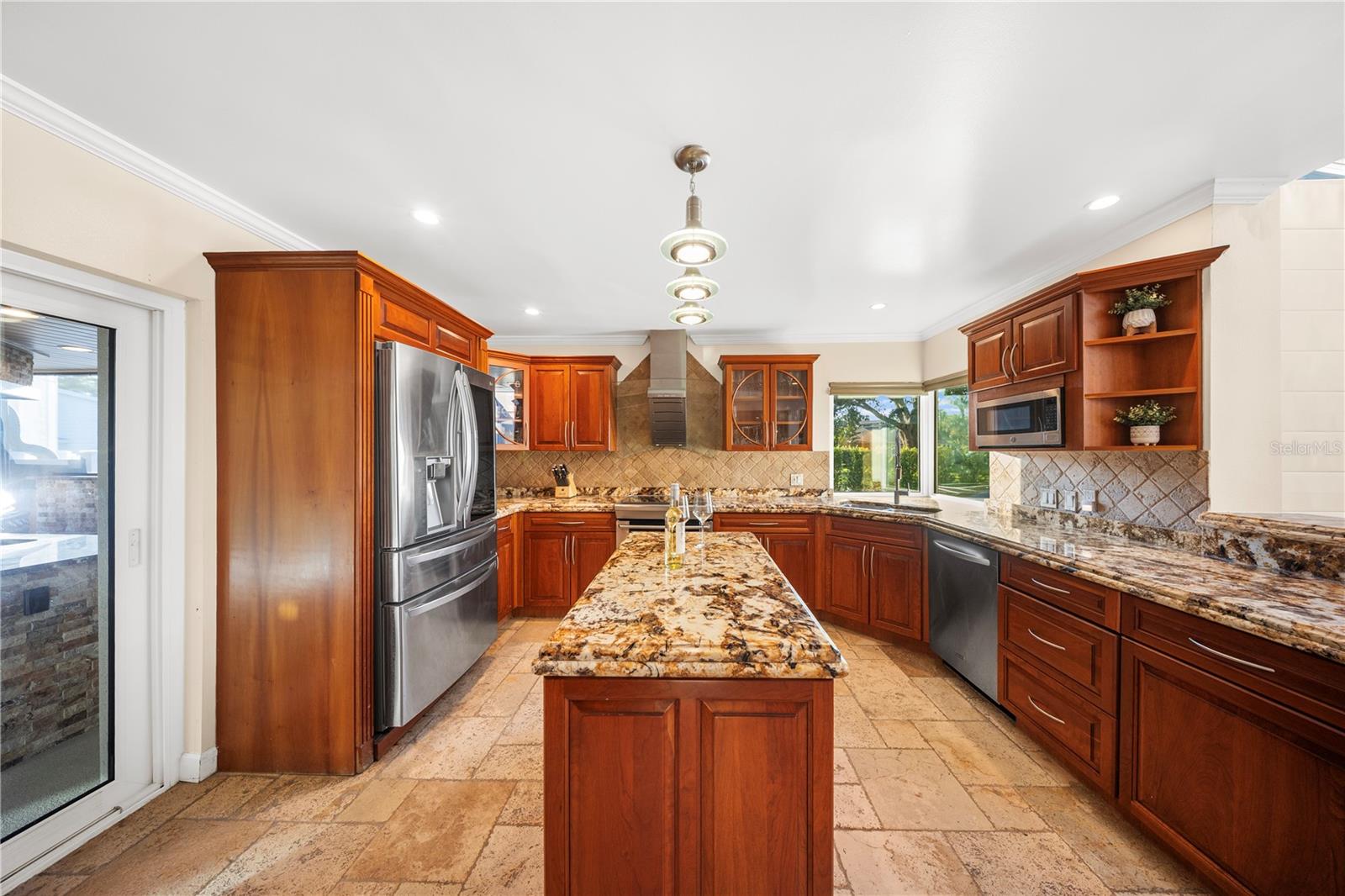 12416 Stillwater Terrace Dr — exterior