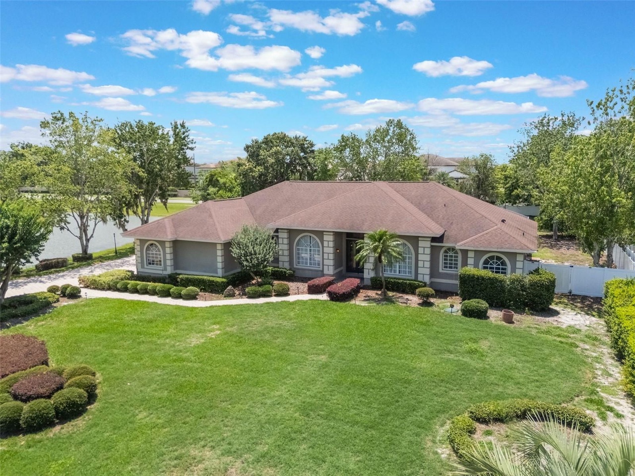 12718 Windermere Isles Pl — photo 2