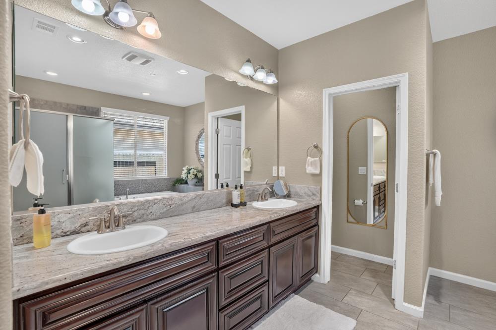 1358 Sundance Dr — photo 7