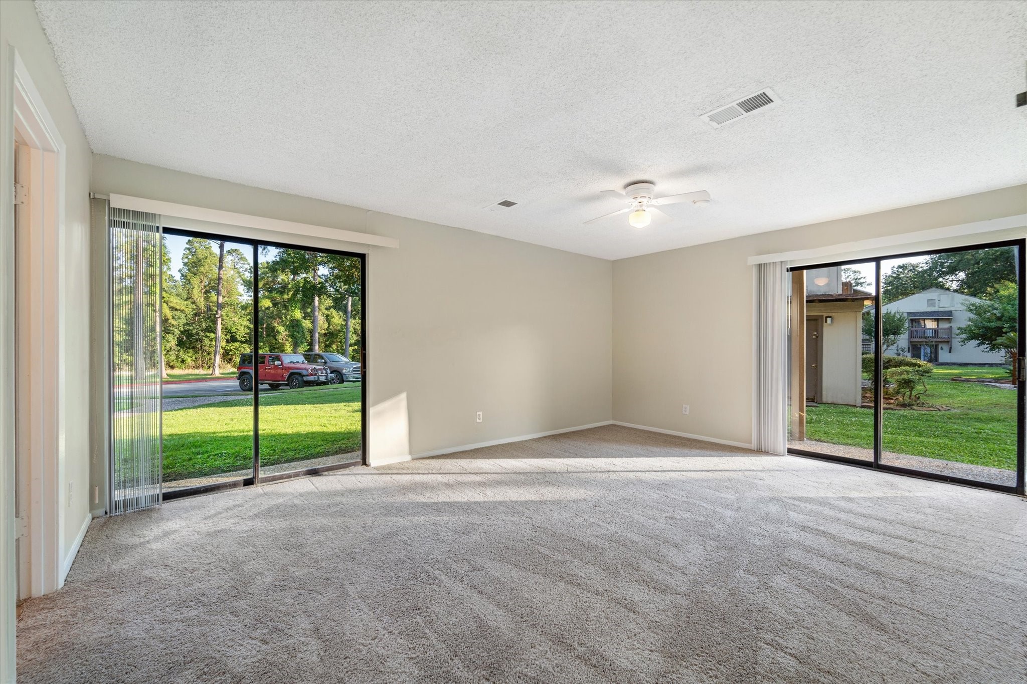 15919 Golf Club Dr #112 — photo 8