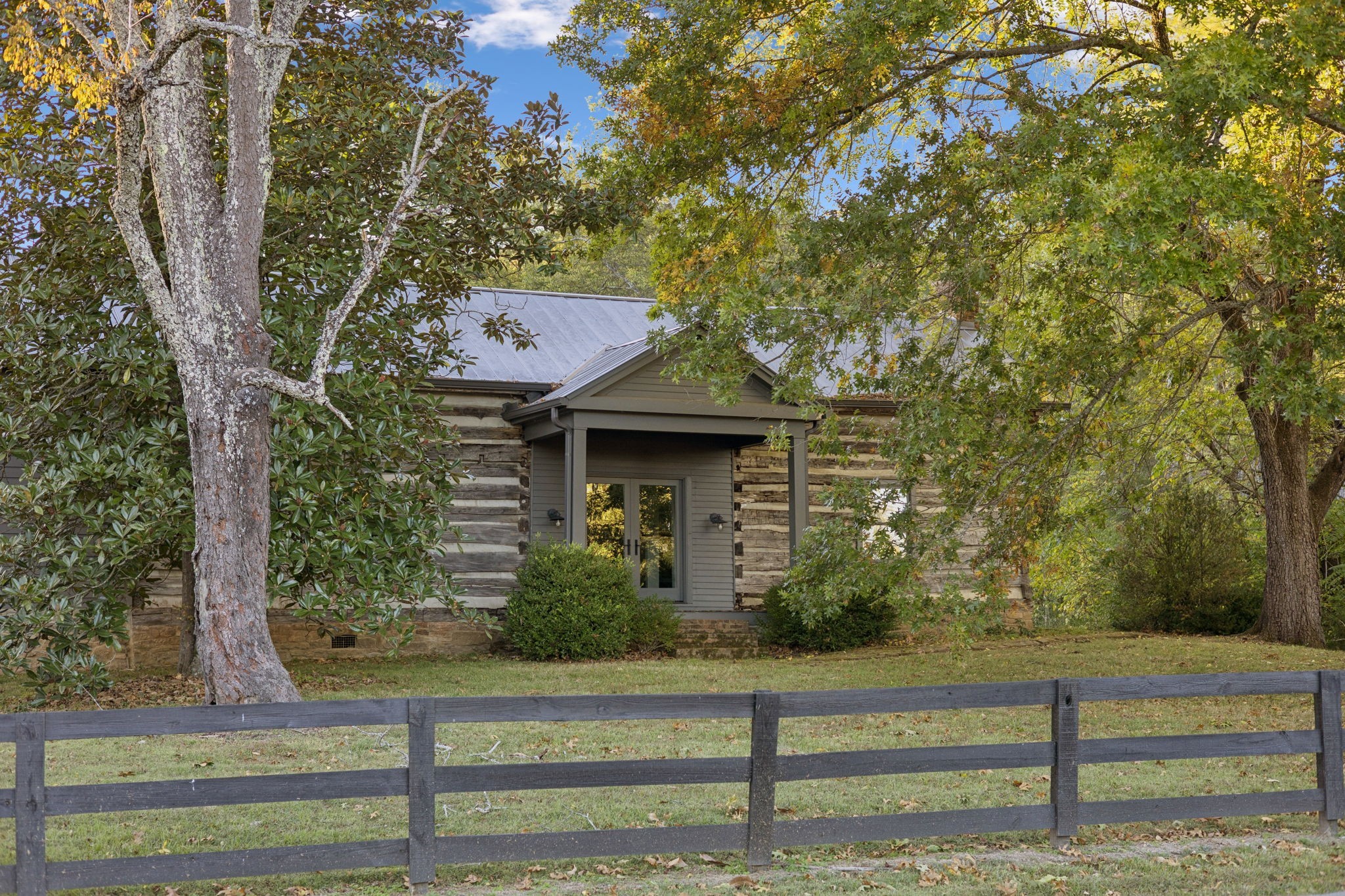 2060 Old Hillsboro Rd — photo 4