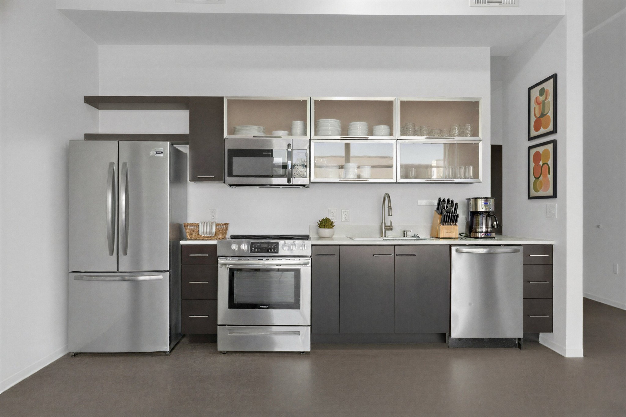 2115 Yeaman Pl #534 — exterior