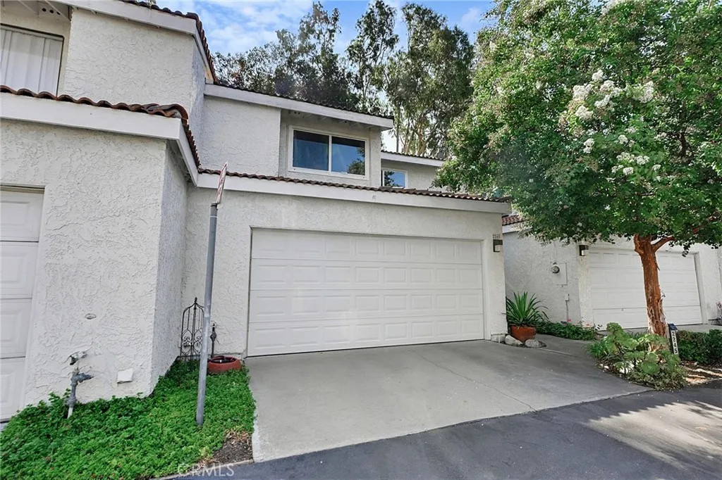 2245 Smoke Tree Ln — photo 4