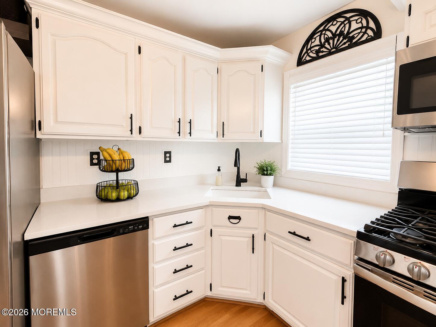 23 Fleetwood Dr — photo 8