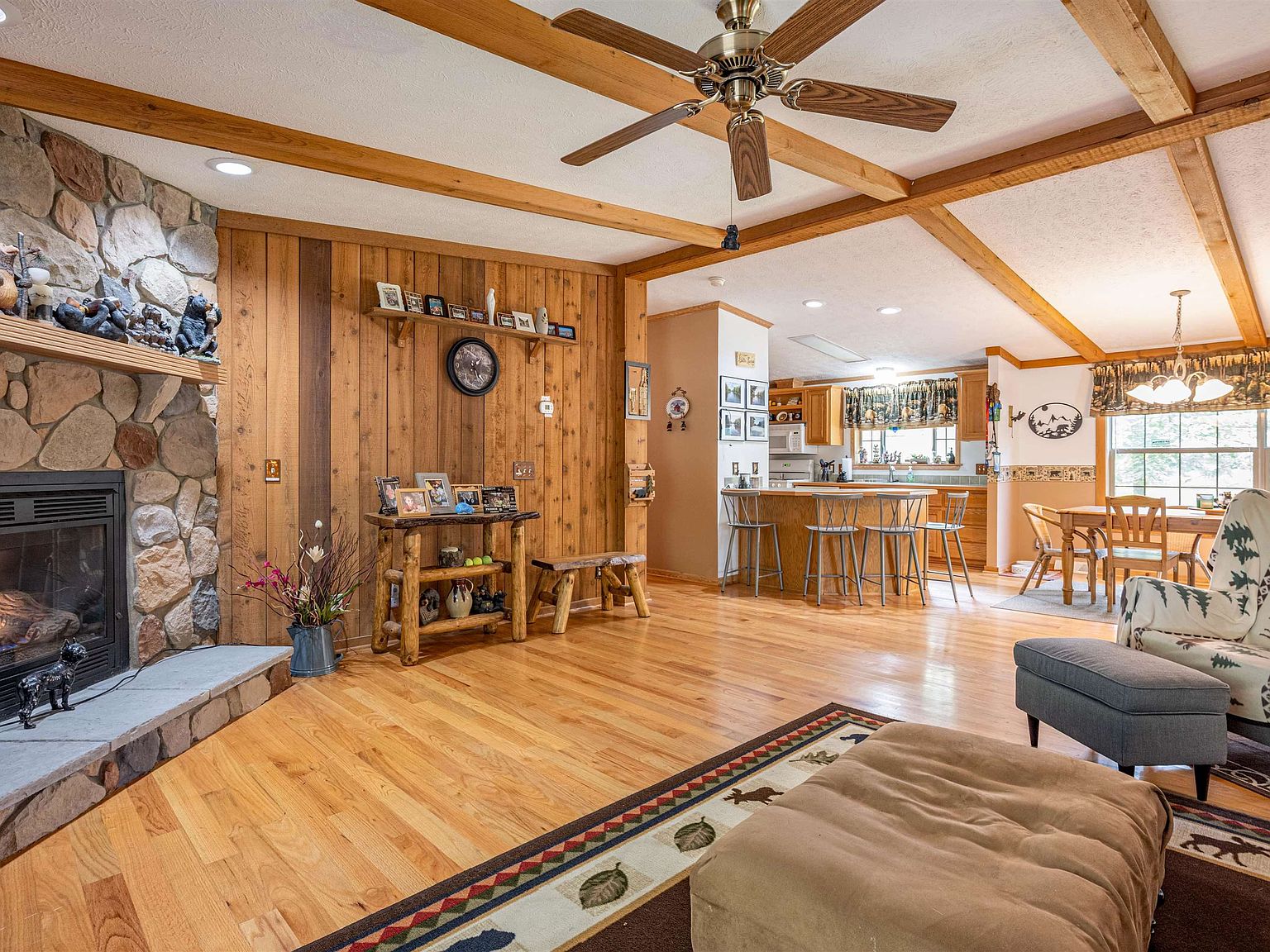 252 Dogwood Ln — photo 5