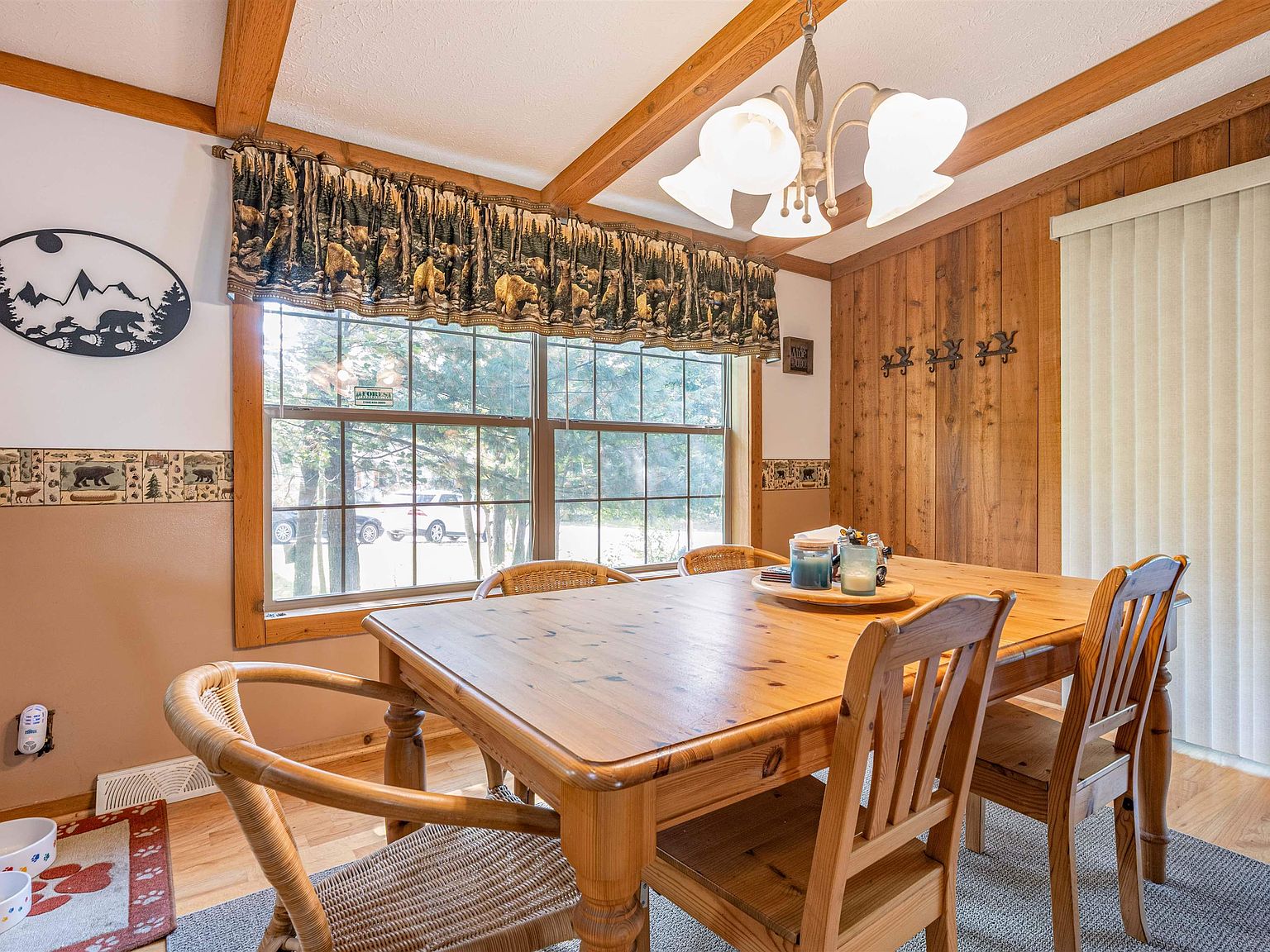 252 Dogwood Ln — photo 8