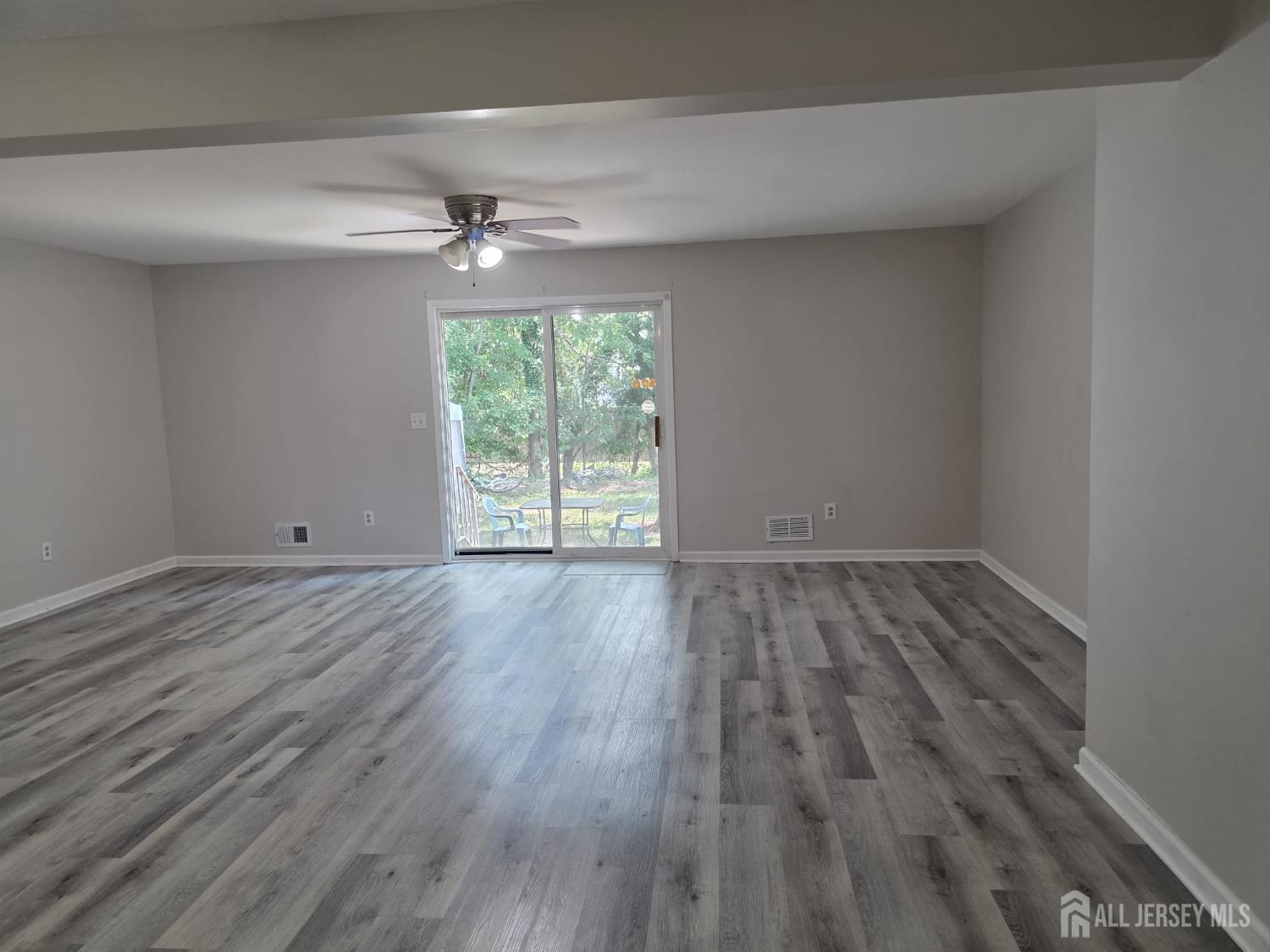 2803 Kent Pl — photo 3