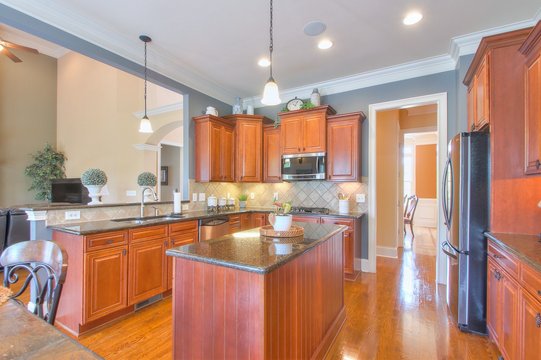 3121 Appian Way — photo 8