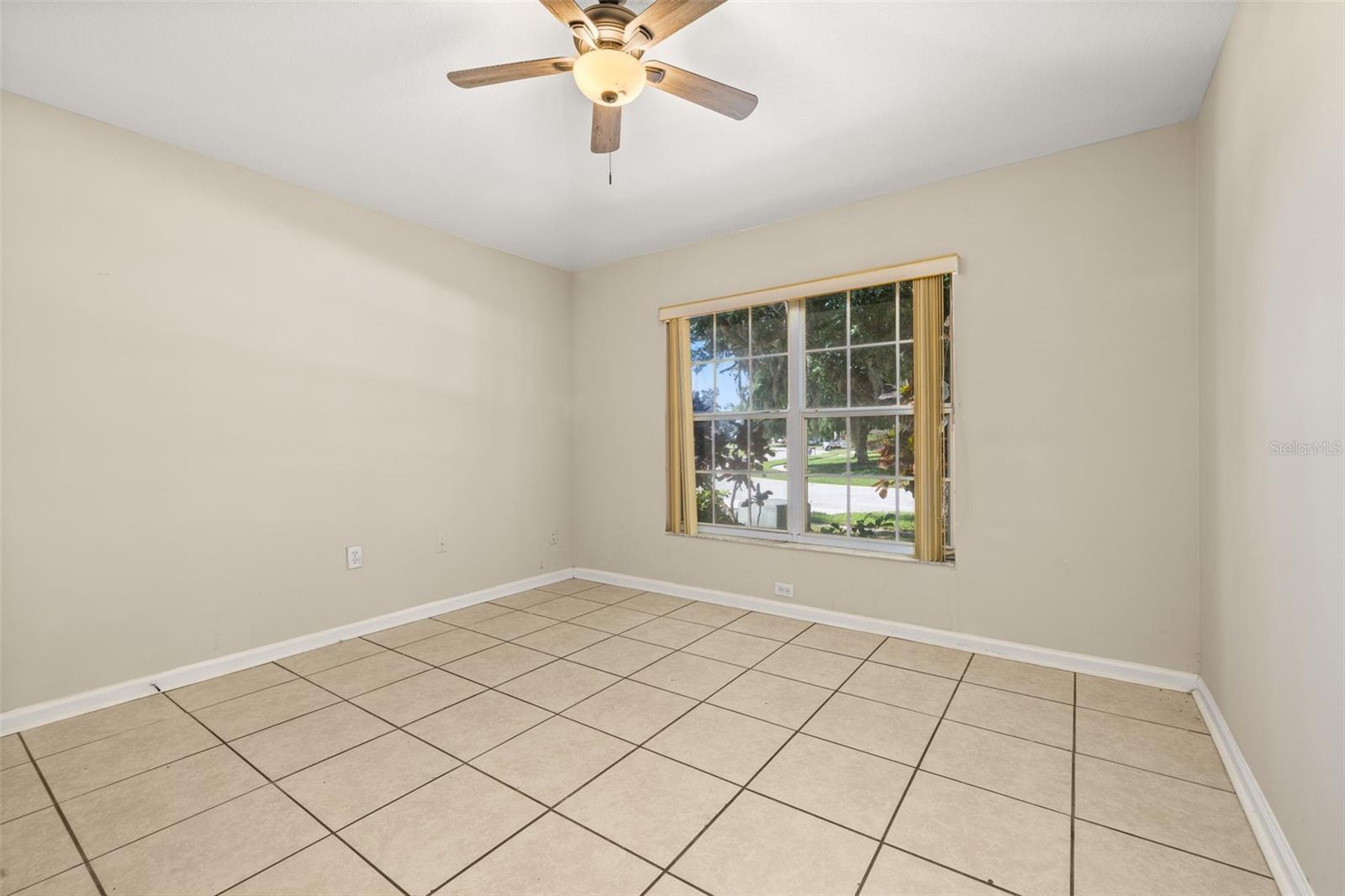 3145 Stonehurst Cir — photo 6