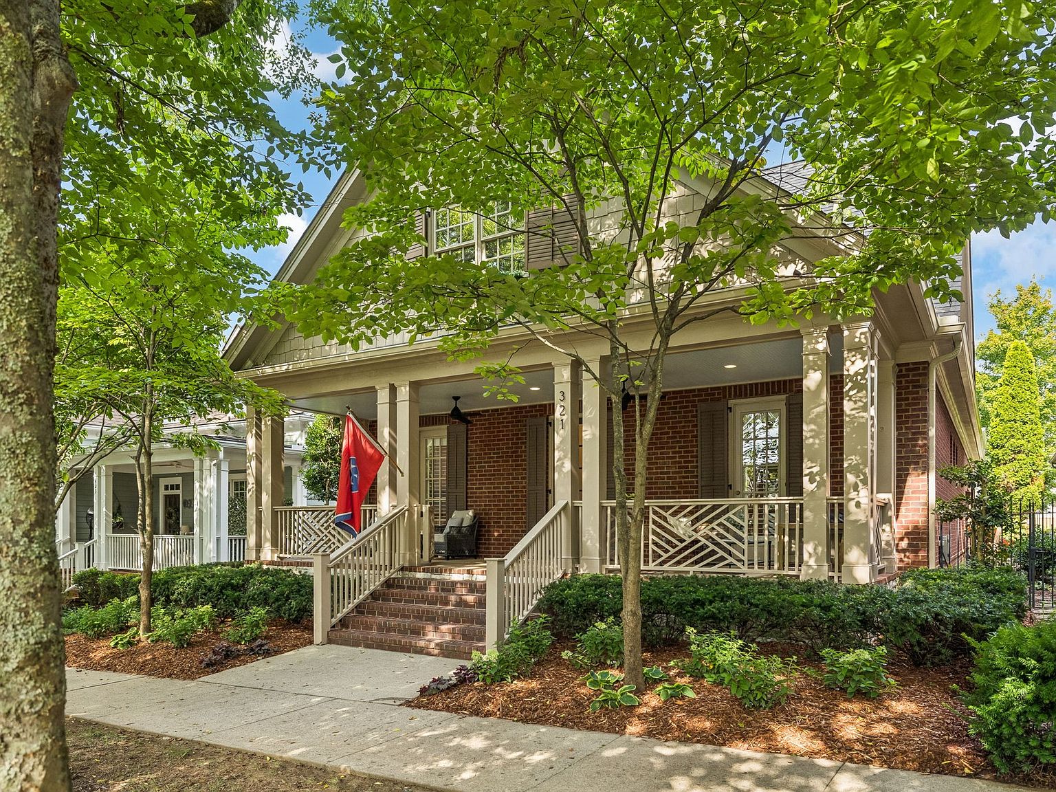 321 Starling Ln — photo 2