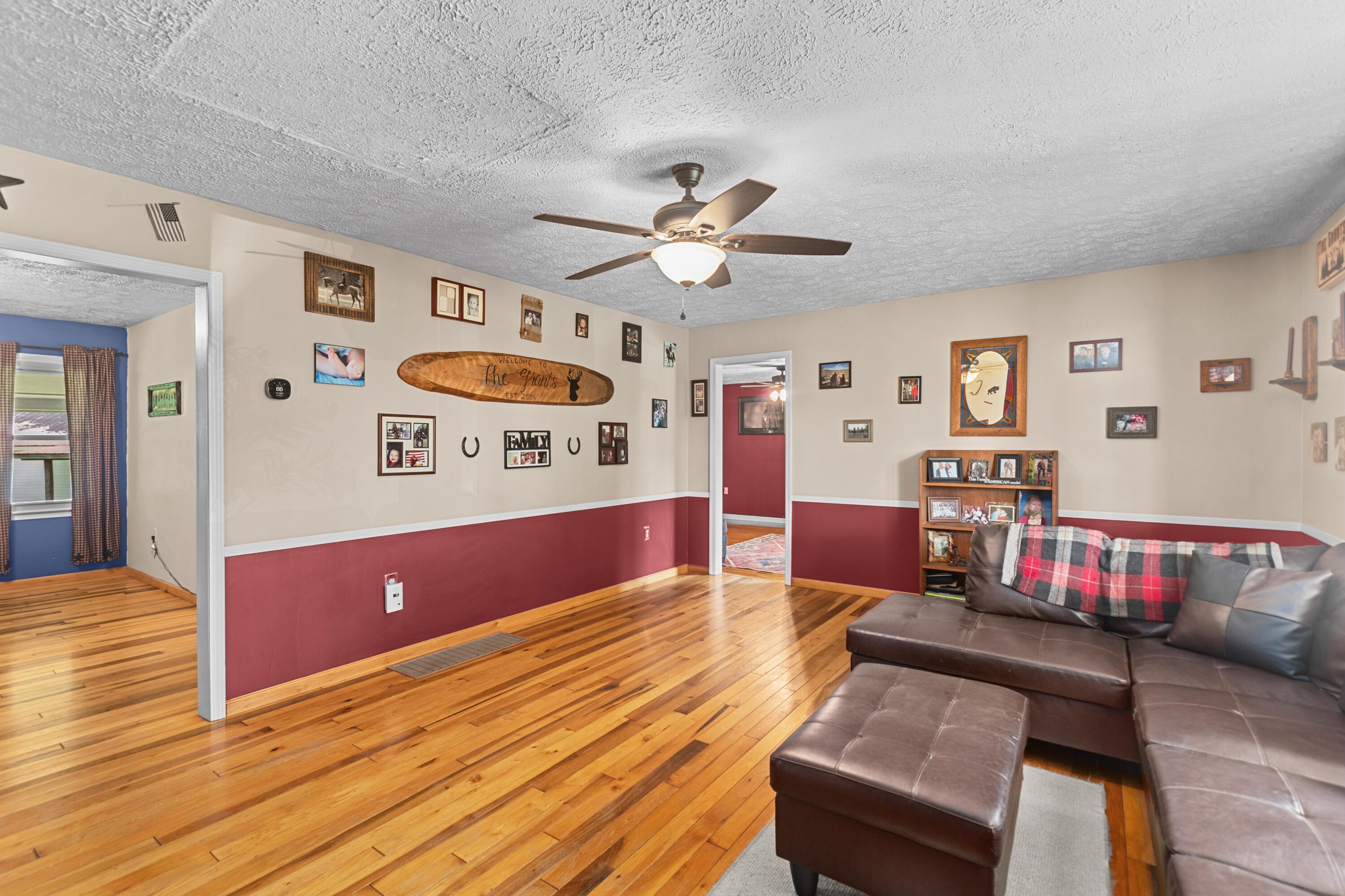 3695 Tarr Ridge Rd — photo 4