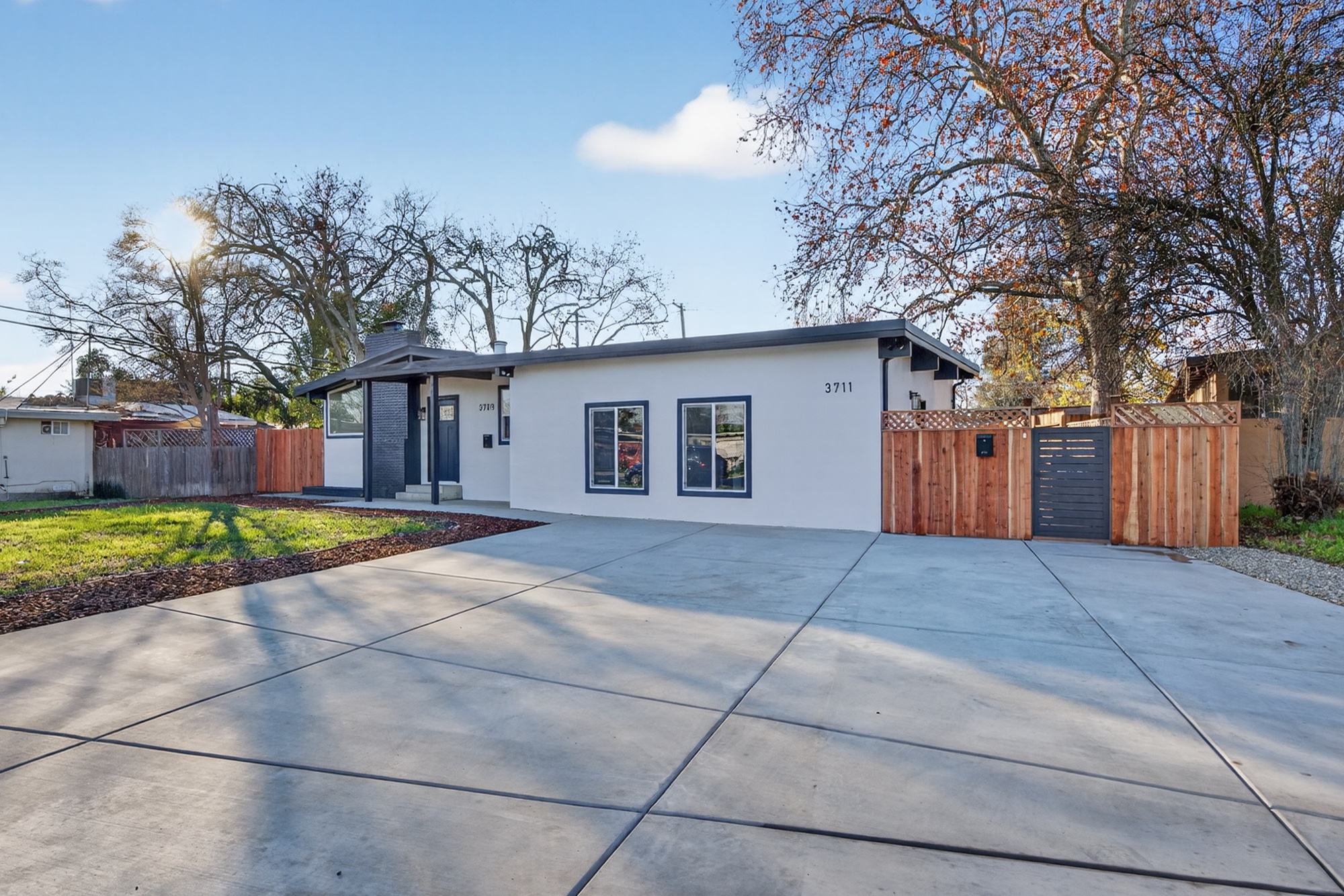 3711-3709 Brownson St, Sacramento, CA, 95821 — Photo 7