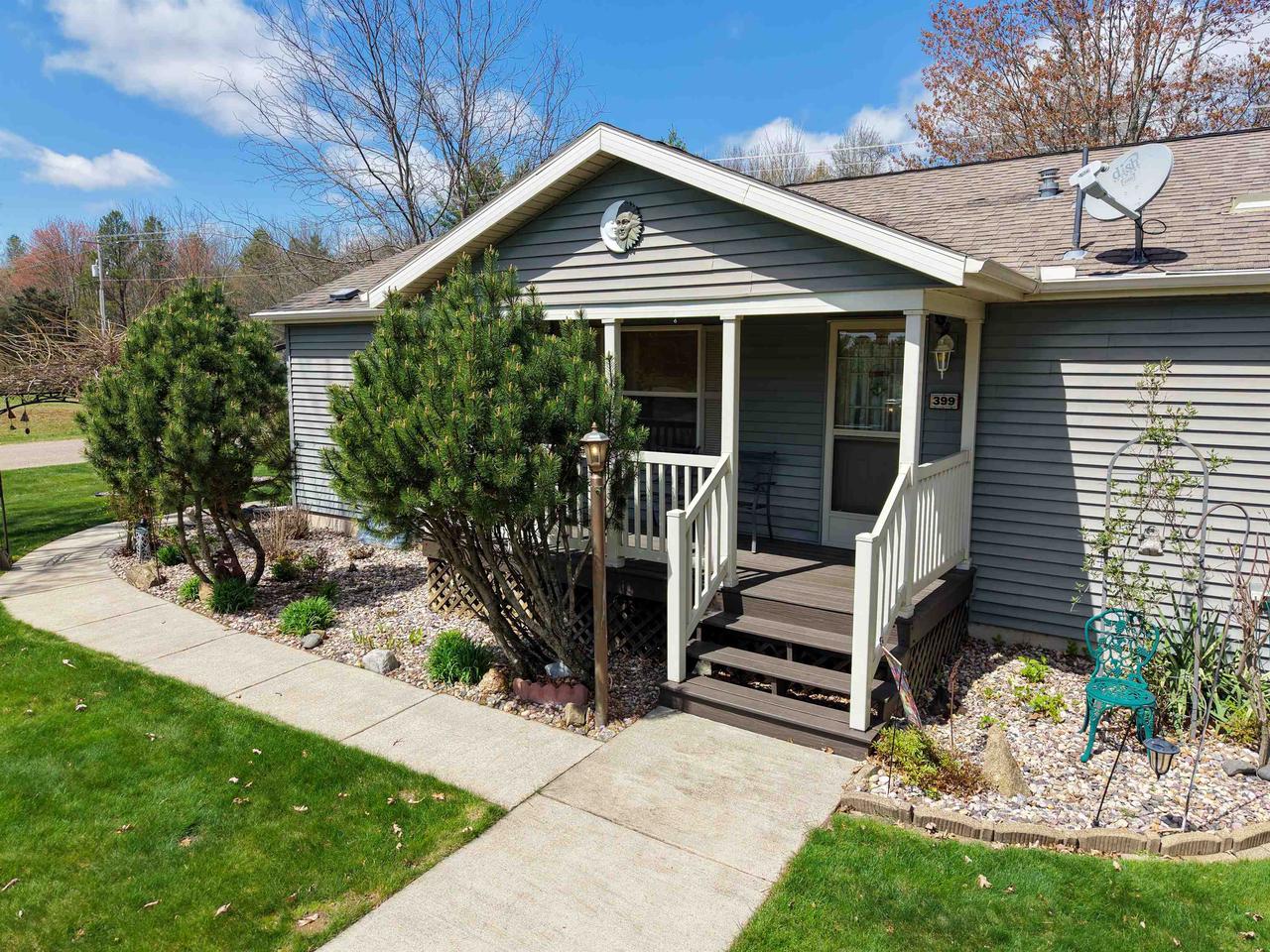 399 Oakbrook Dr — photo 3