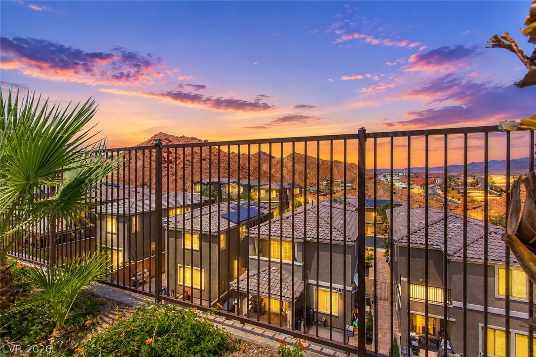 44 Moon Hill Dr — photo 2