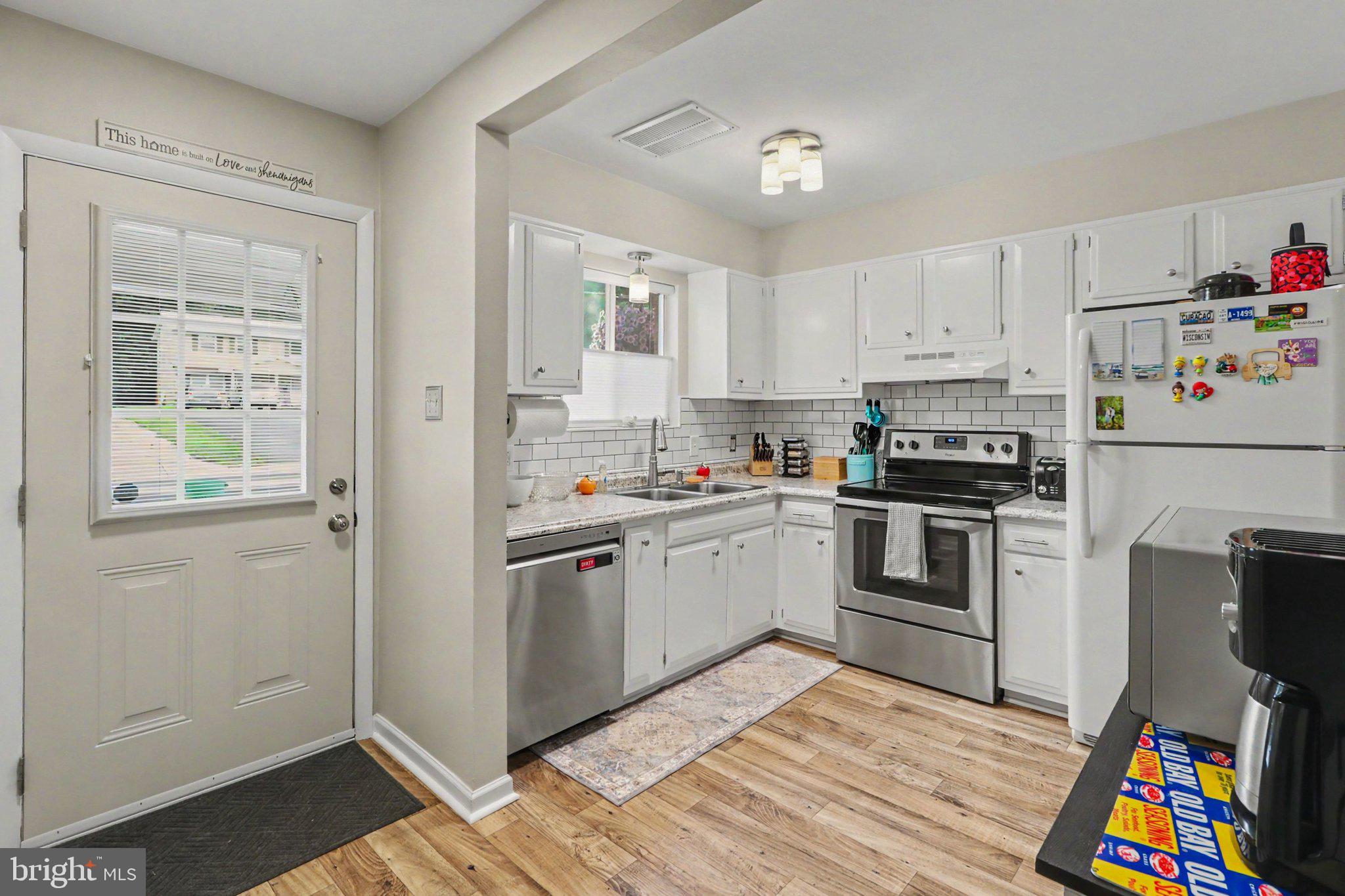 442 Valley St — photo 5