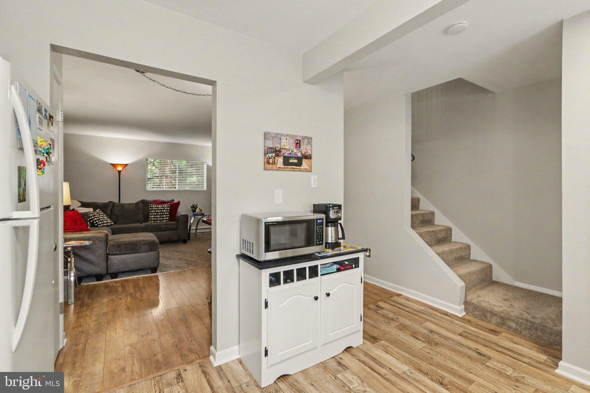 442 Valley St — photo 7