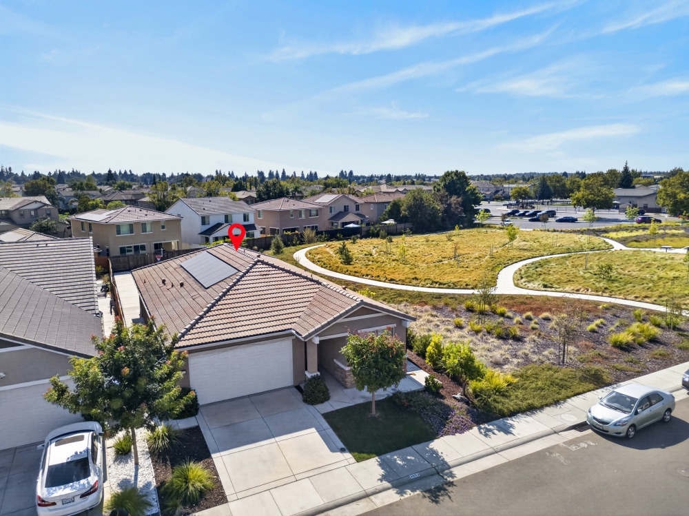 4935 Sassafras Way — photo 7