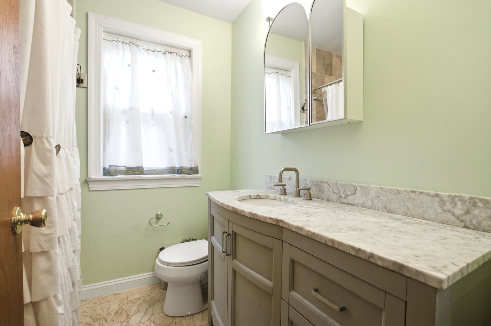 5221 N Marmora Ave — photo 4
