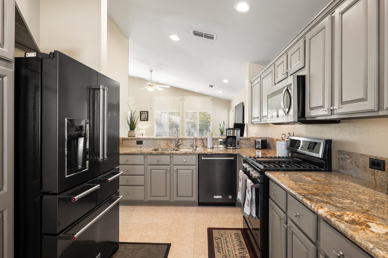 5233 Dreamgarden Loop, Roseville, CA, 95747 — Photo 3
