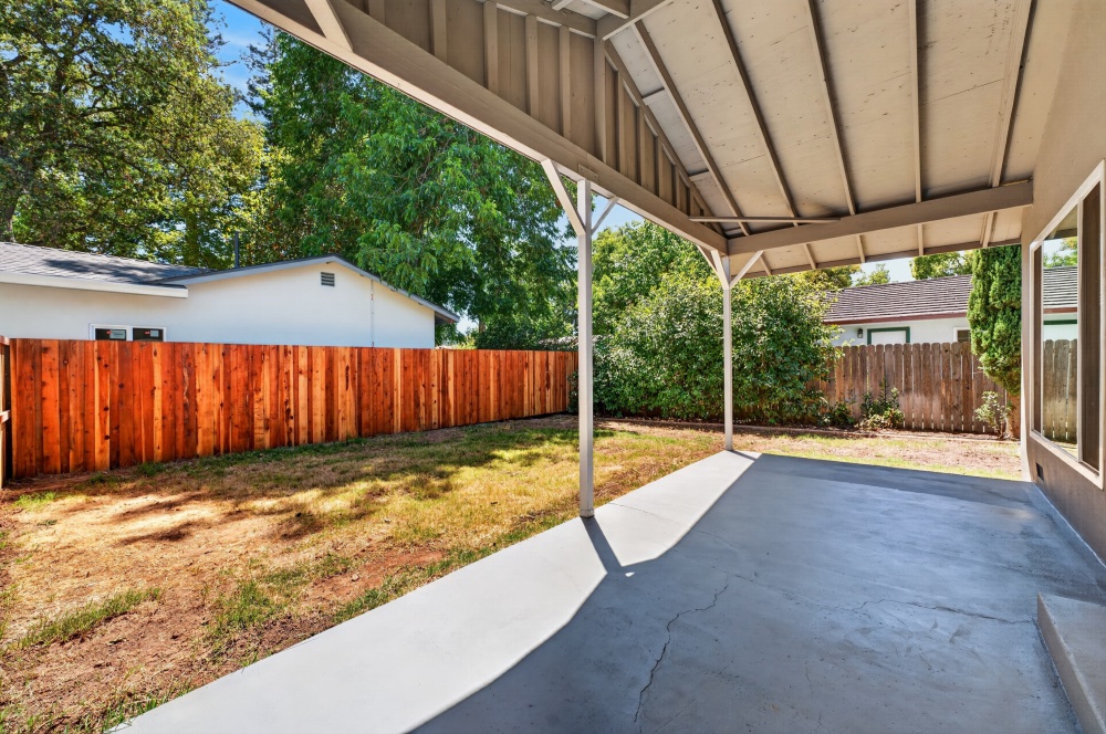 Property photo 40