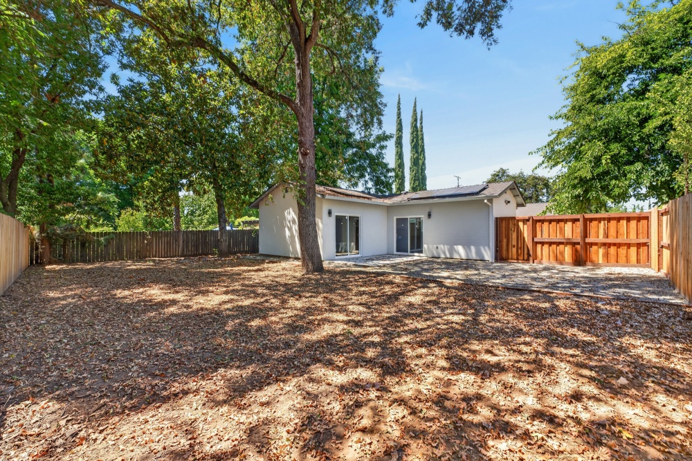 Property photo 70