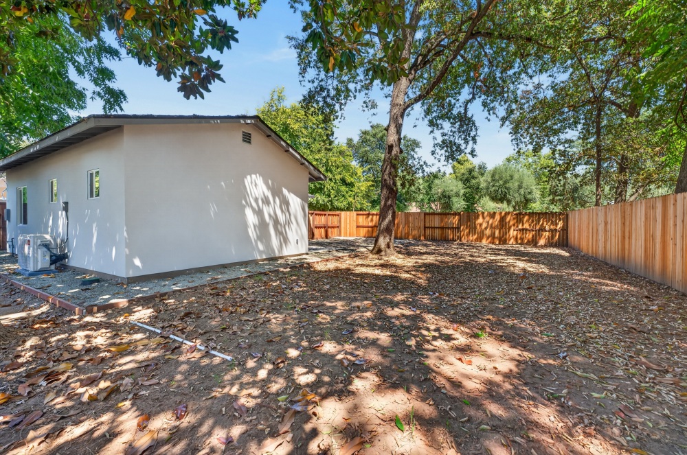 Property photo 74