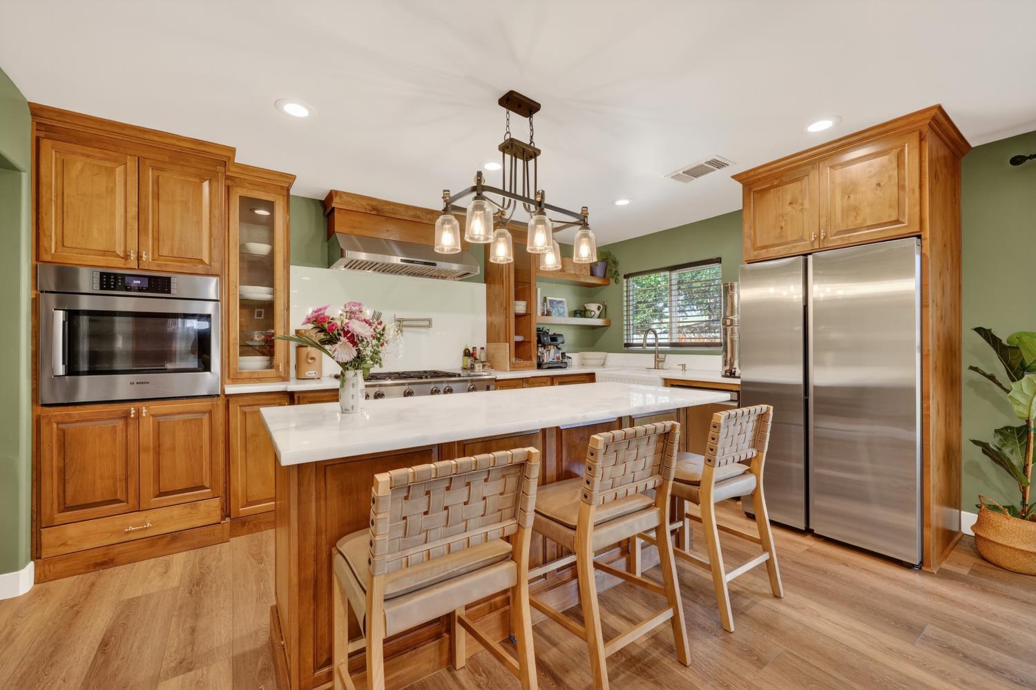 5719 Mangrove Ct — detail