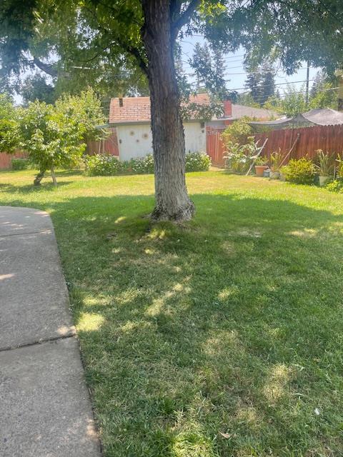 6120 Friendly Ct — photo 4