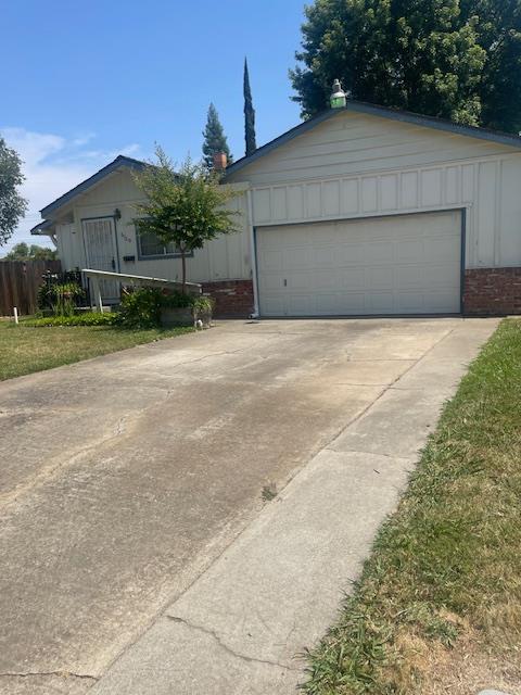6120 Friendly Ct — photo 6