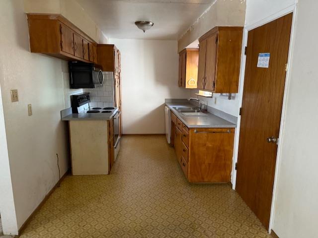 6120 Friendly Ct — photo 7