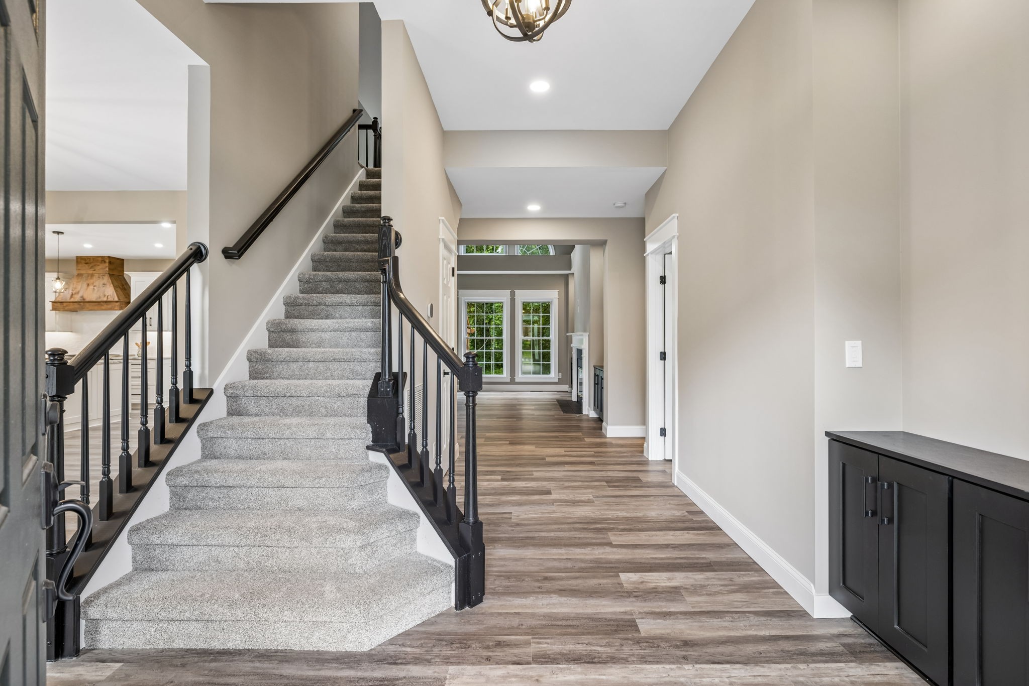 623 Rutherford Ln — photo 5