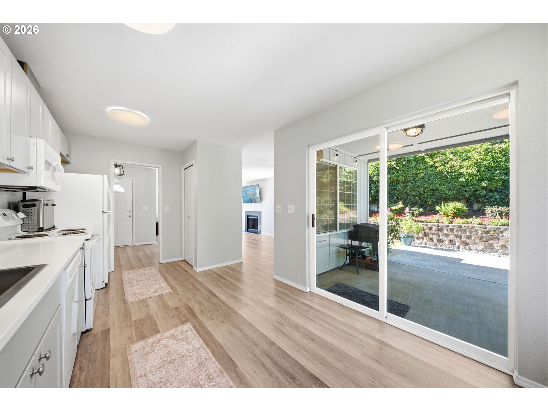 7613 NW Anderson Ave — exterior