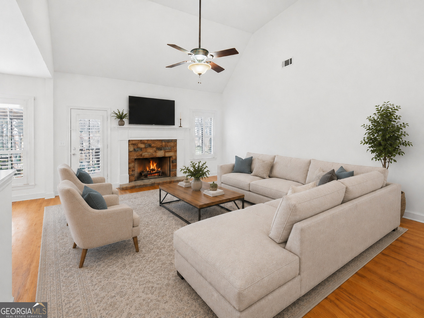 8866 Camp Tree Ct — interior