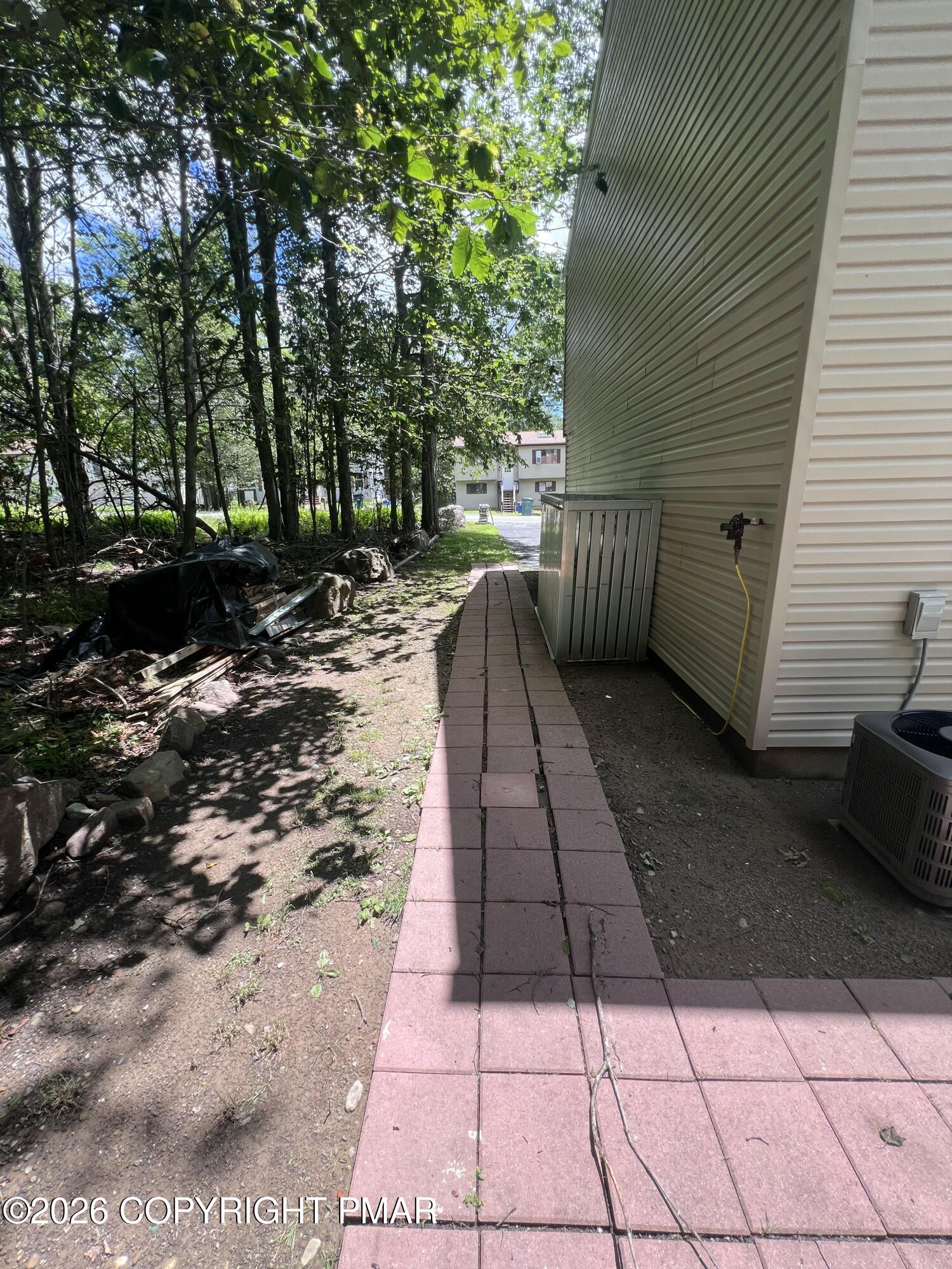 897 Country Place Dr — photo 4