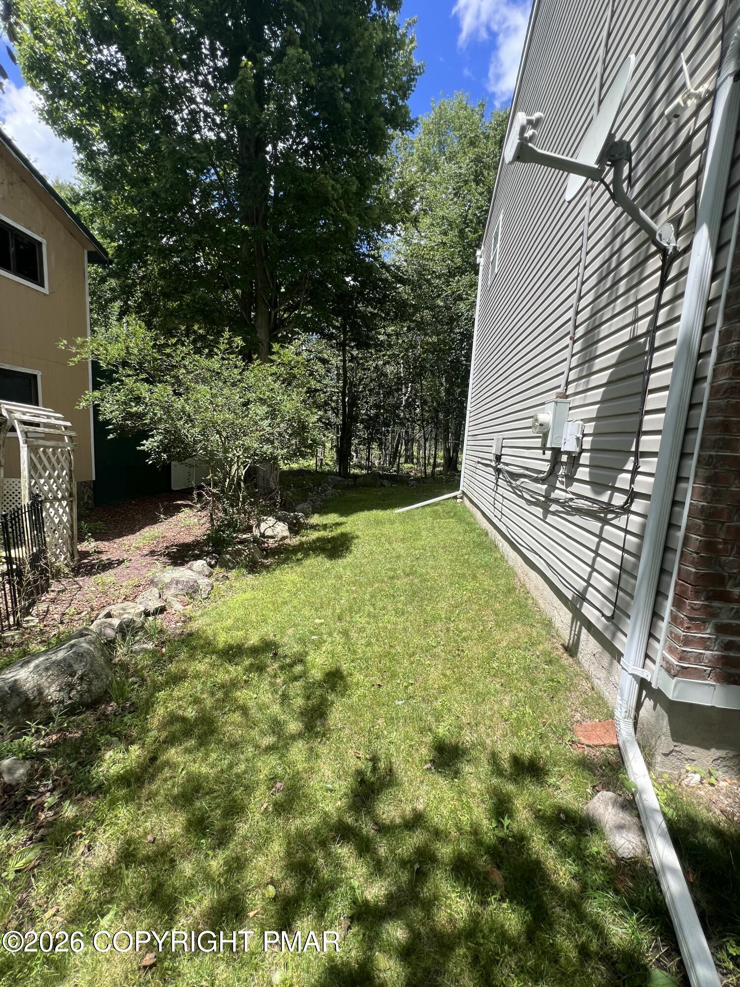 897 Country Place Dr — photo 8