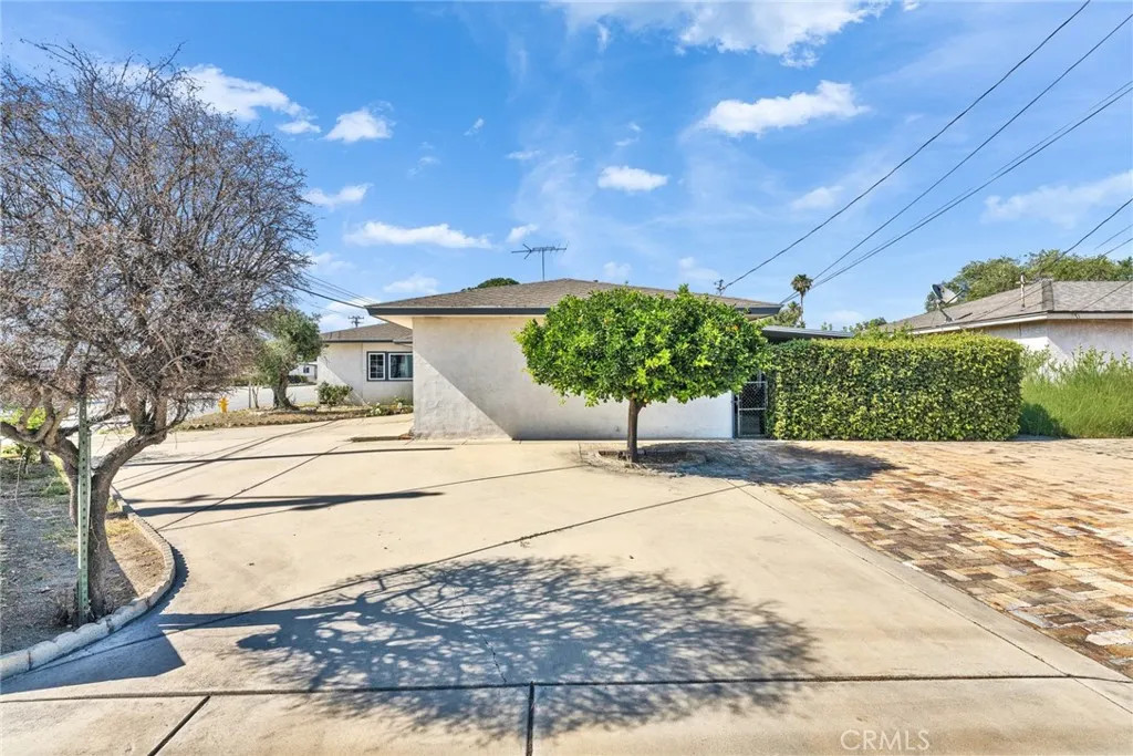 9287 Alder Ave — photo 3